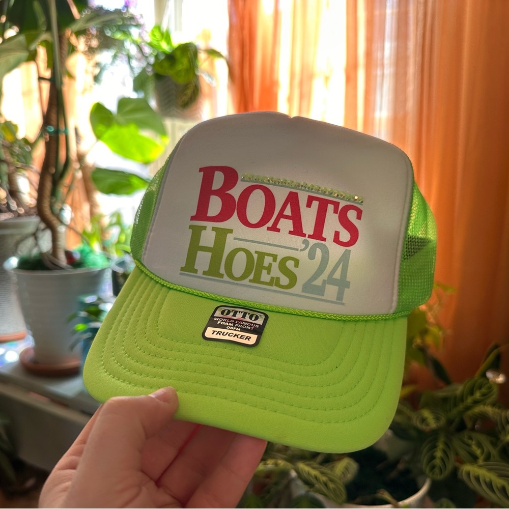 Otto Trucker Hat 
Neon green